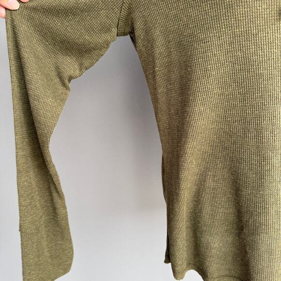 Hem & Thread olive green waffle knit thermal top - henley - military style - M - Picture 5 of 10